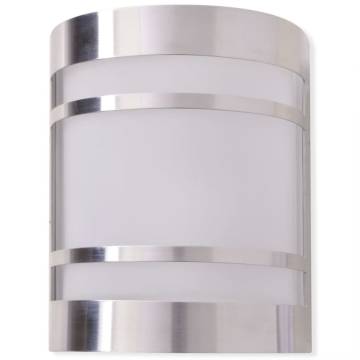 Stylish Outdoor Wall Light in Stainless Steel – HipoMarket