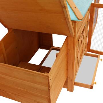 Deluxe Outdoor Chicken Coop - Quality & Comfort for Poultry