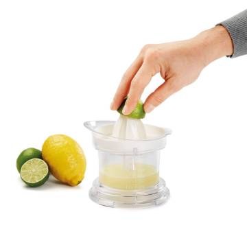 Metaltex 2-in-1 Citrus Press - Fresh Juice Made Easy