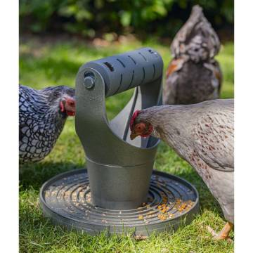 Beeztees Chicken Play and Snack Tower - Fun & Eco-Friendly