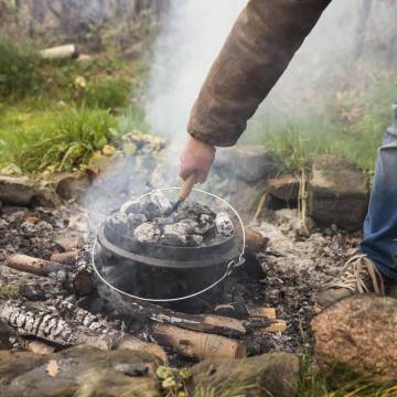 Esschert Design Dutch Oven 6.5L - Sturdy Camping Cookware