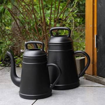 Capi Watering Can Xala Lungo 12L Black - Stylish & Functional