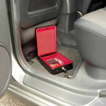 Carpoint Car Safe Steel - Secure Your Valuables in Style