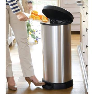 Curver 40L Deco Pedal Bin in Silver | Stylish & Hygienic