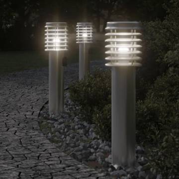 Elegant Outdoor Floor Lamp with Outlet - Silver 60 cm