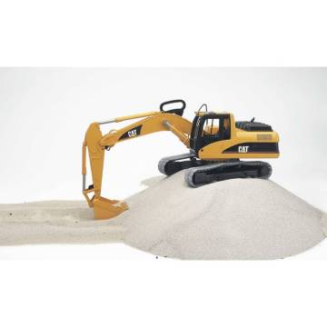 Bruder CAT Excavator 1:16 Scale - Fun for Kids!